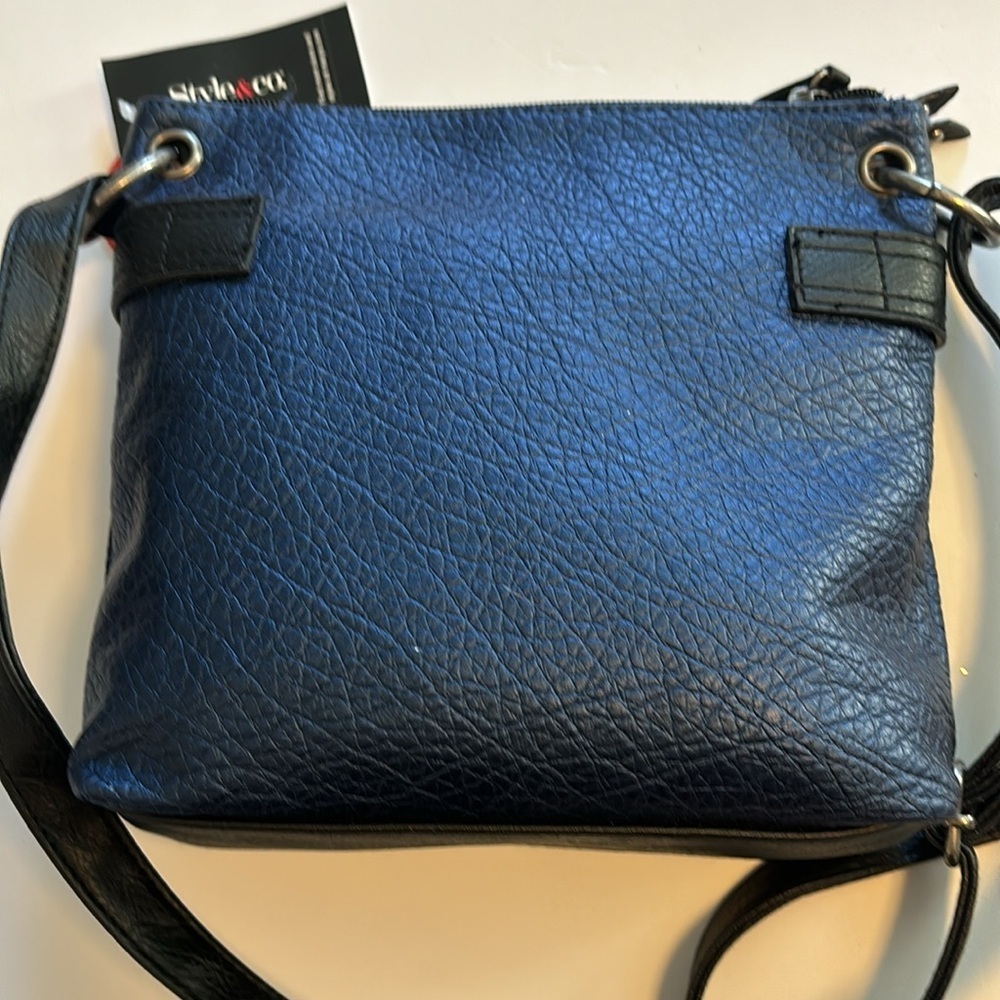 STYLE &CO NWTS DEEP BLUE SHOULDER BAG VEGAN LEATHER 10”X 9” ADJUSTABLE  STRAP - Picture 5 of 10